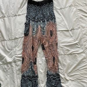 Boutique High-Waisted Flowy Cuffed Pants